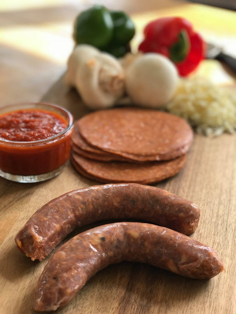 Saucisse ''toute garnie'' pizza